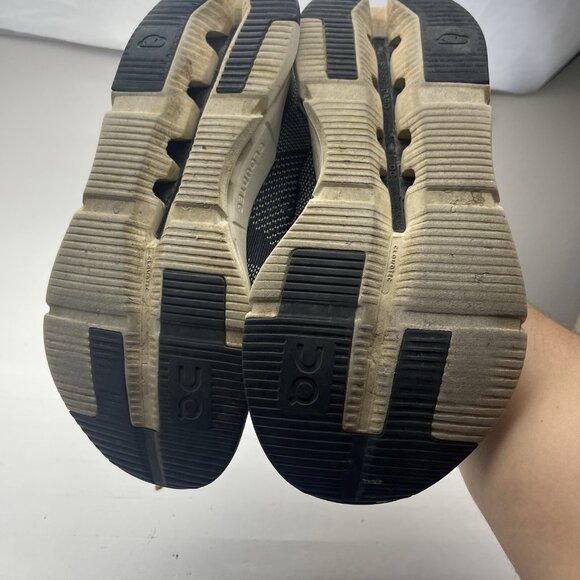 On Cloudnova Black White Running Shoe Sneakers Women - Sz 6 Read* - Picture 6 of 16